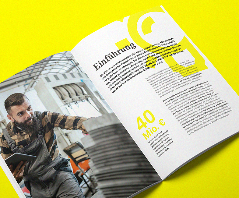 Editorial Design im Corporate Design des Landes Baden-Württemberg